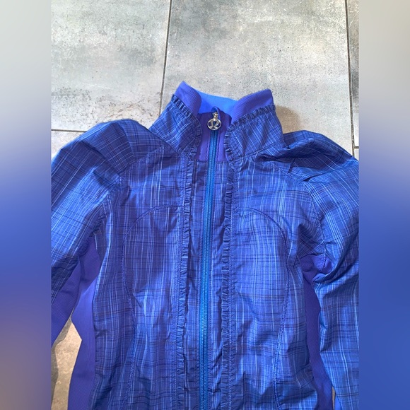 Lulu🍋 jacket - Picture 3 of 4